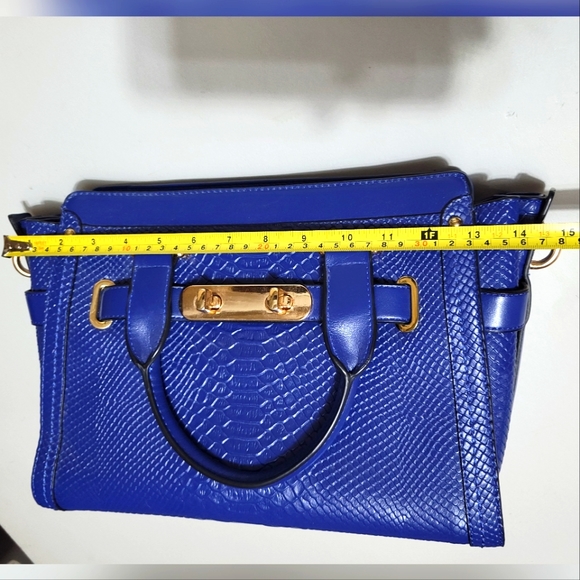 NWOT Faux Snakeskin Satchel - Picture 8 of 10